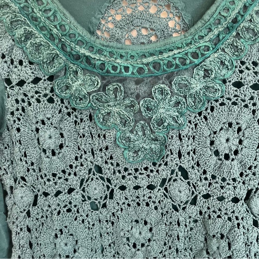 Sundance Lace Long Sleeve Top - Picture 5 of 7
